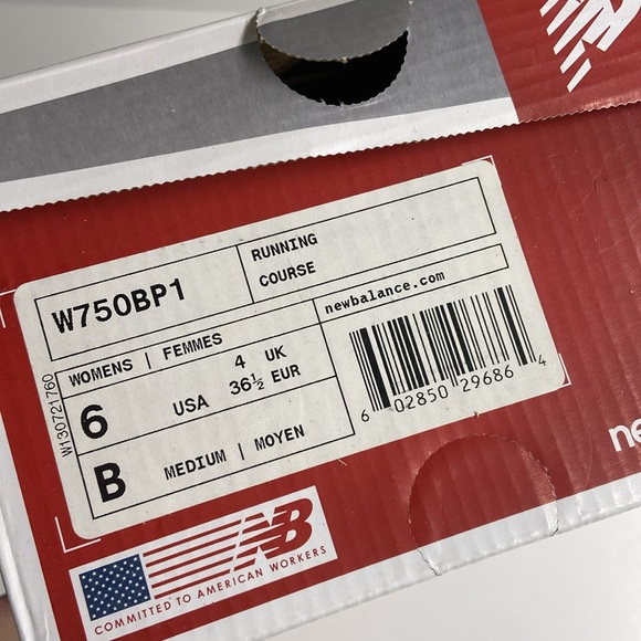 NWT New Balance W750v1 women’s black and pink running shoes size 6 - Picture 4 of 12